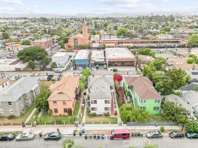 Detail Gallery Image 13 of 14 For 1919 W 35th St, Los Angeles,  CA 90018 - – Beds | – Baths