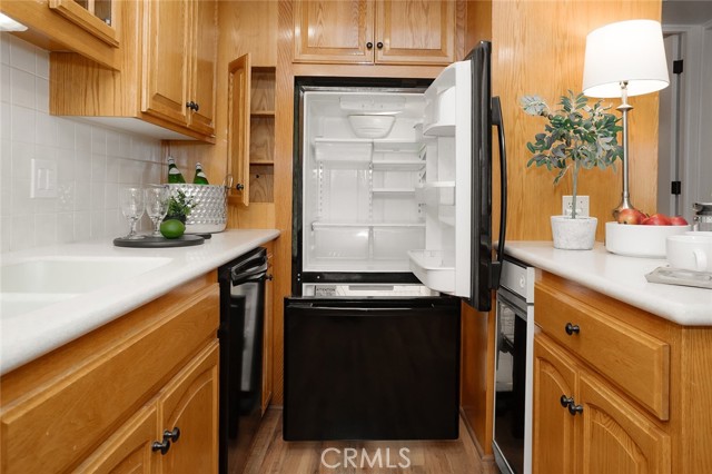 Image 36 of 71 For 1601 Glen View Rd. #64f (m12)