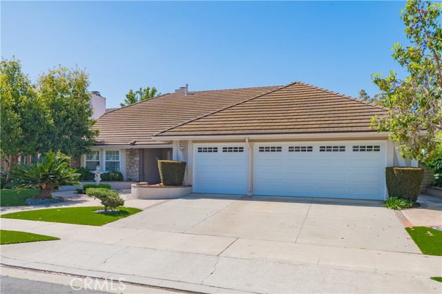 Detail Gallery Image 3 of 37 For 4702 E Golden Eagle Ave, Orange,  CA 92869 - 3 Beds | 2 Baths