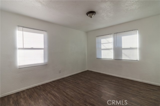 Detail Gallery Image 12 of 20 For 9047 10th, Hesperia,  CA 92345 - 3 Beds | 2 Baths