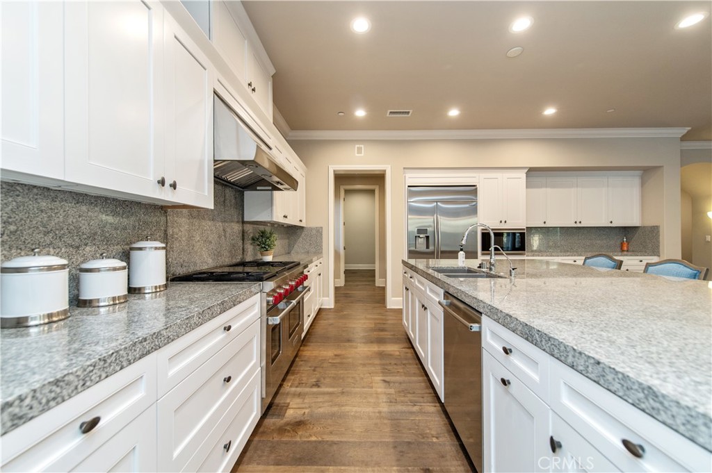 MLS #OC26154210 image #8