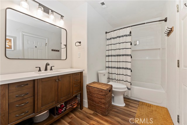 15160 Darnell Drive, Lake Elsinore CA: https://media.crmls.org/medias/77a2a597-6619-4926-a455-cb62c1bf8812.jpg