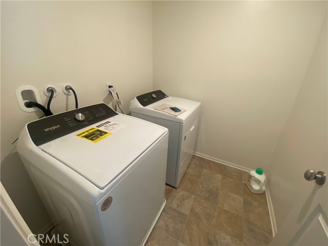 Detail Gallery Image 14 of 14 For 13014 Woodhill St, Victorville,  CA 92392 - 4 Beds | 3 Baths