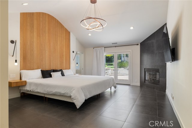 Detail Gallery Image 33 of 75 For 10372 Crawford Canyon Rd, North Tustin,  CA 92705 - 5 Beds | 6/1 Baths