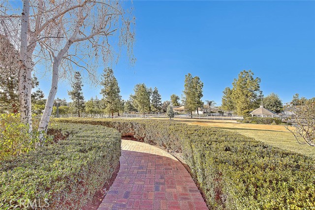 Detail Gallery Image 32 of 49 For 23140 Western Crest Dr, Lake Mathews,  CA 92570 - 4 Beds | 3/1 Baths