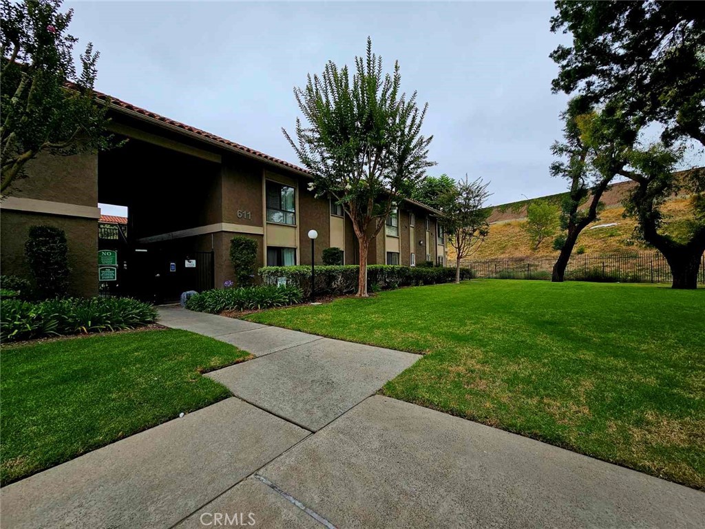 611 La Veta Park Circle #CI228