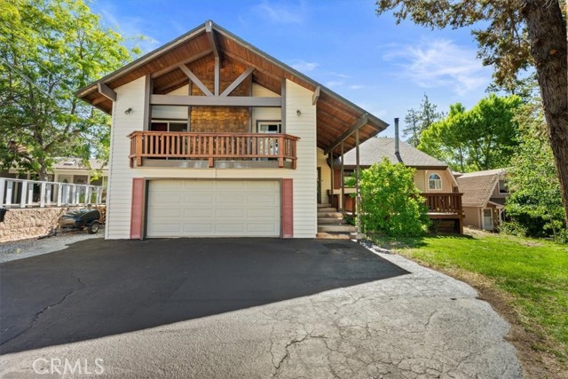 Detail Gallery Image 3 of 46 For 1042 Pine Mountain Dr, Big Bear City,  CA 92314 - 4 Beds | 3 Baths