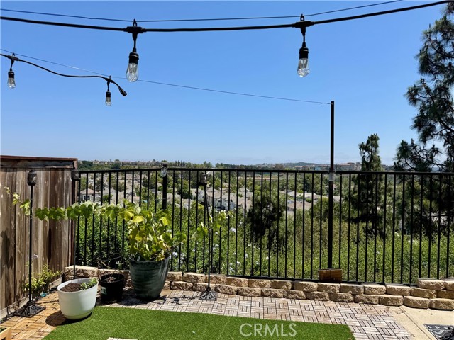Detail Gallery Image 21 of 25 For 6 Lembogan Ct, Aliso Viejo,  CA 92656 - 3 Beds | 2/1 Baths