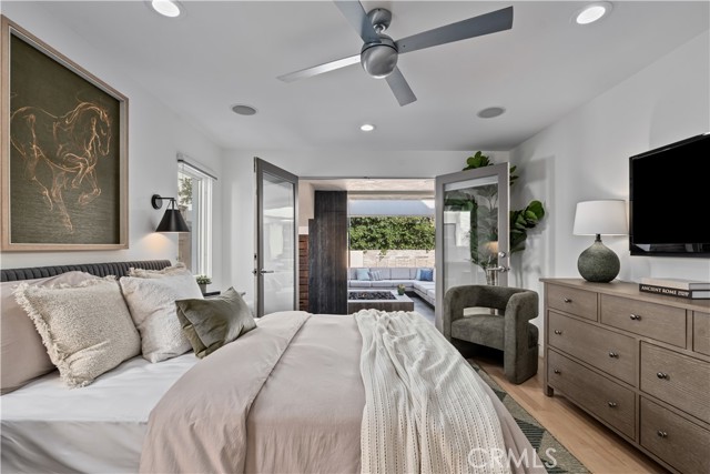 2540 Manhattan Avenue, Hermosa Beach CA: https://media.crmls.org/medias/77a3fdfa-d1e6-4f18-96bb-ce137187b08b.jpg