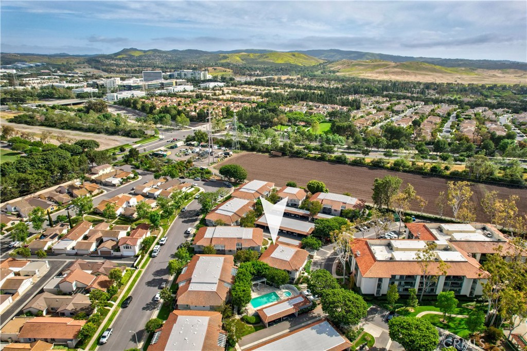 MLS #OC25258602 image #31
