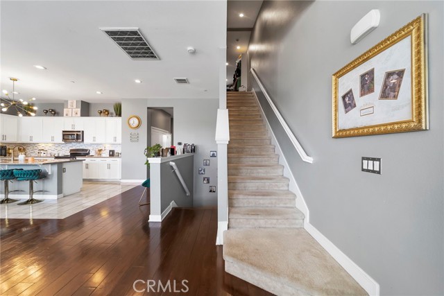 Detail Gallery Image 22 of 61 For 9339 Alondra Bld #2,  Bellflower,  CA 90706 - 3 Beds | 4 Baths