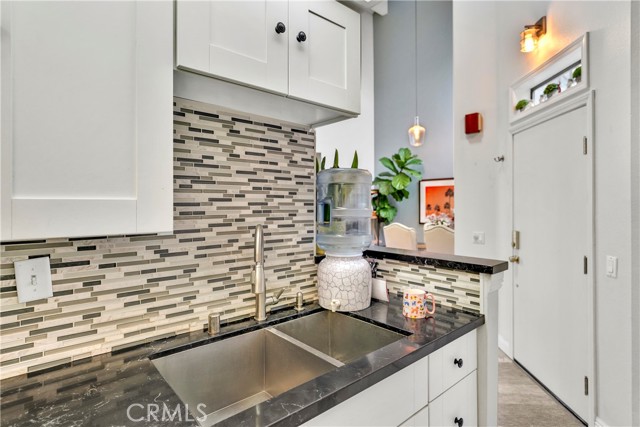 Detail Gallery Image 14 of 32 For 17151 Corbina Ln #206,  Huntington Beach,  CA 92649 - 2 Beds | 1 Baths