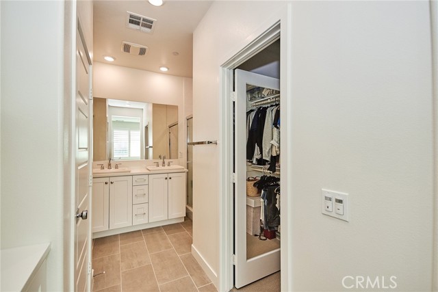 Detail Gallery Image 31 of 54 For 249 Carmona, Lake Forest,  CA 92630 - 2 Beds | 2/1 Baths