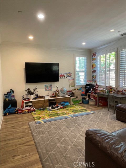 Detail Gallery Image 5 of 20 For 31 Larkfield, Irvine,  CA 92620 - 3 Beds | 2/1 Baths