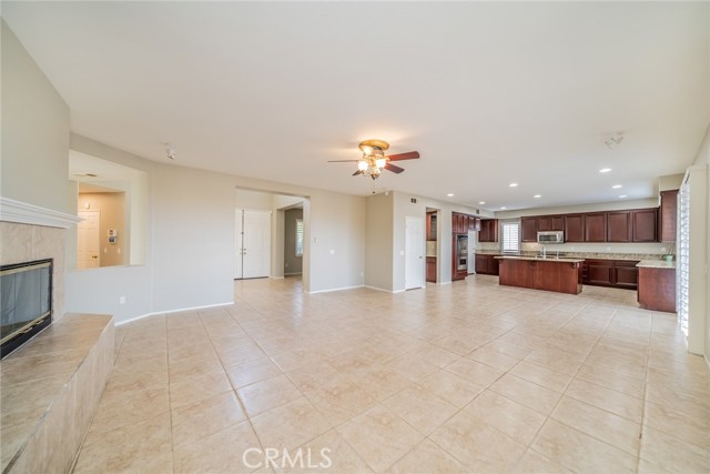 Detail Gallery Image 22 of 70 For 3675 Sunmeadow St, Corona,  CA 92881 - 6 Beds | 4 Baths