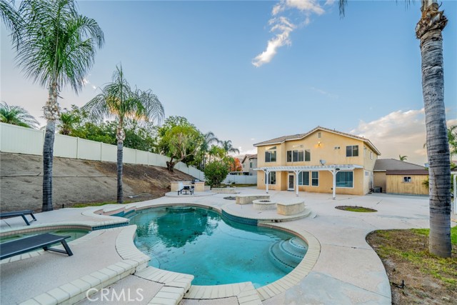 Detail Gallery Image 46 of 60 For 1536 Chestnut Cir, Corona,  CA 92881 - 5 Beds | 4 Baths