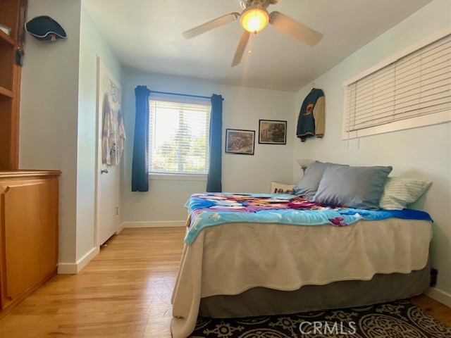 https://media.crmls.org/medias/77a7c9ea-4005-4d2c-b61c-86a38ae3dc89.jpg?preset=X-Large