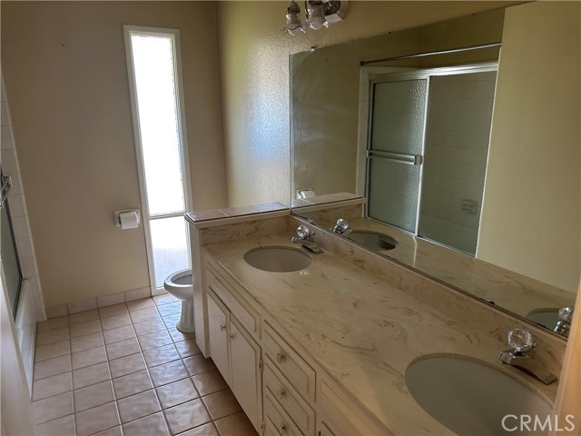 Detail Gallery Image 4 of 10 For 2915 El Camino Real, Merced,  CA 95340 - 3 Beds | 2 Baths
