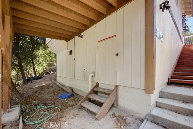 789 Arosa Drive, Crestline, CA 92325