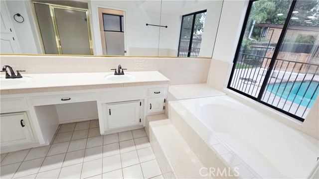 Detail Gallery Image 57 of 59 For 7001 Margaret Ct, Bakersfield,  CA 93309 - 4 Beds | 2 Baths