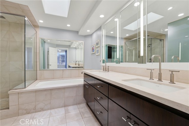 Detail Gallery Image 26 of 38 For 2253 Martin #410, Irvine,  CA 92612 - 1 Beds | 1 Baths