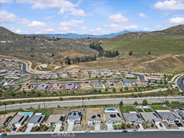 21300 Telegraph Road, Riverside CA: https://media.crmls.org/medias/77abe081-56dd-4ed1-af50-dc880d82953d.jpg