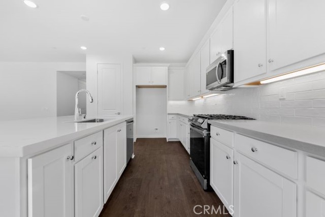 Image 6 of 31 For 28623 Sunny Ridge Terrace