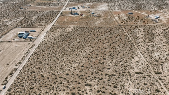 Detail Gallery Image 10 of 13 For 10384 Locust, Lucerne Valley,  CA 92356 - – Beds | – Baths