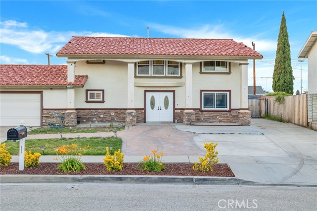 1321 Dinsmore Street photo 2
