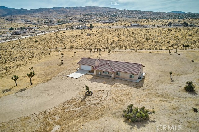 Detail Gallery Image 15 of 18 For 25625 Rancho, Apple Valley,  CA 92308 - 3 Beds | 2 Baths
