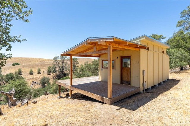 75463 Ranchita Avenue, San Miguel CA: https://media.crmls.org/medias/77ae25c5-8090-47c4-a220-4586529d3e5b.jpg