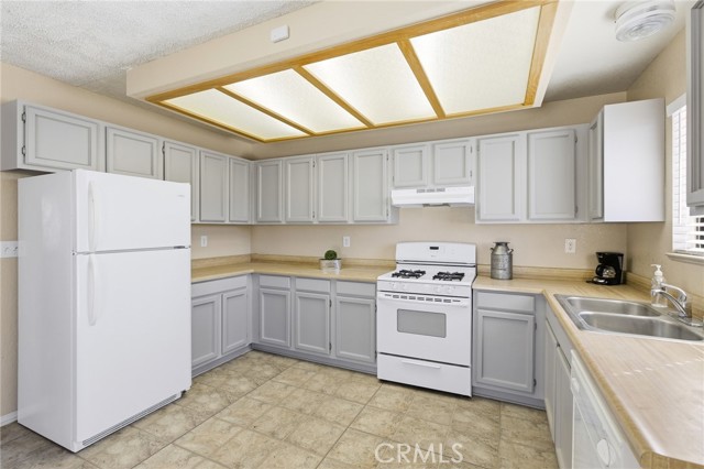 Detail Gallery Image 6 of 28 For 5378 Chia Ave, Twentynine Palms,  CA 92277 - 2 Beds | 1 Baths