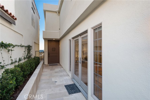 Detail Gallery Image 8 of 46 For 35275 Beach Rd, Dana Point,  CA 92624 - 4 Beds | 4 Baths