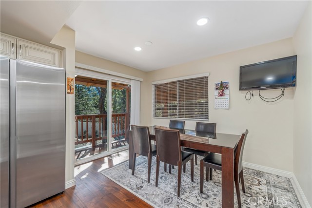 Detail Gallery Image 18 of 27 For 1025 Rivera, Wrightwood,  CA 92397 - 3 Beds | 2 Baths