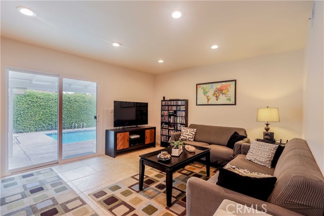 Detail Gallery Image 18 of 44 For 3407 Madonna Dr, Fullerton,  CA 92835 - 4 Beds | 2 Baths