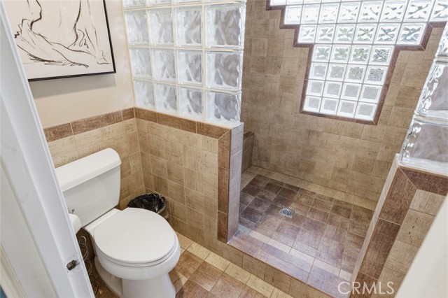 Detail Gallery Image 34 of 50 For 3640 Pine Avenue, Long Beach,  CA 90807 - 5 Beds | 3/1 Baths