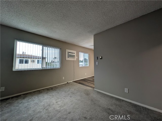 Detail Gallery Image 12 of 31 For 1111 Chestnut St #2,  San Bernardino,  CA 92410 - 5 Beds | 2 Baths