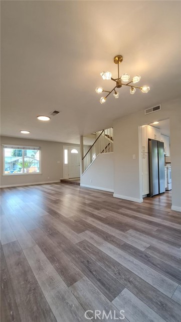 Detail Gallery Image 3 of 23 For 15432 Alsace Cir, Irvine,  CA 92604 - 4 Beds | 2/1 Baths