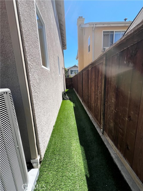 Detail Gallery Image 28 of 28 For 15 Rue Du Chateau, Aliso Viejo,  CA 92656 - 3 Beds | 2/1 Baths