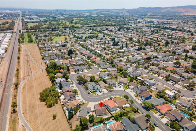 15071 Talley Street, Irvine CA: https://media.crmls.org/medias/77b462b1-21b9-43ef-b1b4-2f0e5c49fa91.jpg