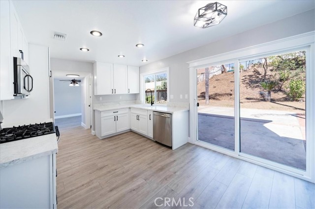 Detail Gallery Image 37 of 65 For 24568 Wind Flower Dr, Moreno Valley,  CA 92557 - 3 Beds | 2/1 Baths