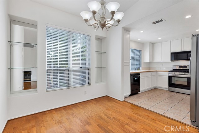 177 Via Contento, Rancho Santa Margarita, California 92688, 2 Bedrooms Bedrooms, ,2 BathroomsBathrooms,Residential Lease,For Rent,177 Via Contento,CROC25158669