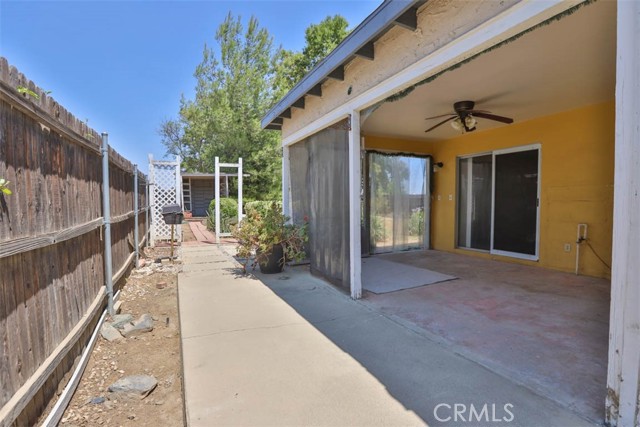 134 N Woodlake Street, Lake Elsinore CA: https://media.crmls.org/medias/77b5df93-6cc2-46a7-8e3c-3cf72c4d5b92.jpg