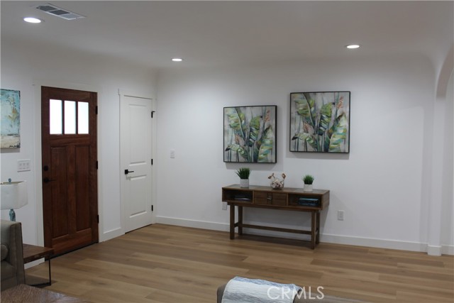 Detail Gallery Image 2 of 22 For 3409 S Pacific, San Pedro,  CA 90731 - 3 Beds | 2 Baths