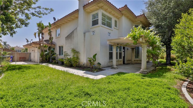 2431 Elizabeth Court, Upland CA: https://media.crmls.org/medias/77b7ca1f-f66d-43cd-9922-32606d45c79e.jpg