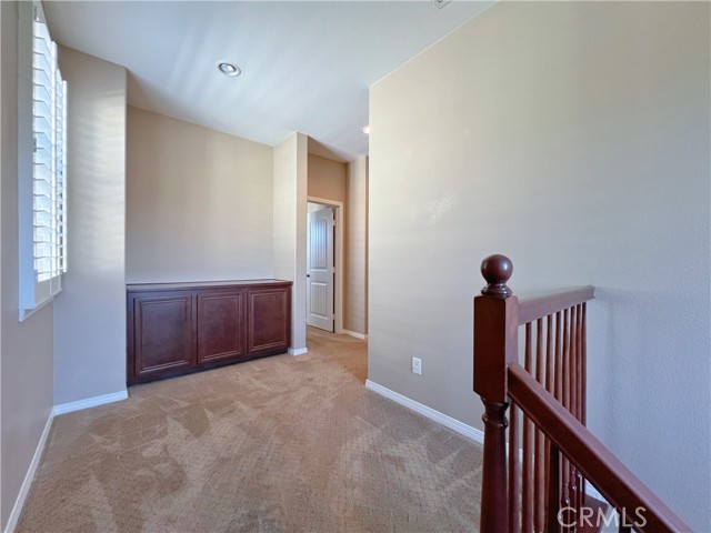 Detail Gallery Image 16 of 27 For 32647 Dorset Ct, Temecula,  CA 92592 - 4 Beds | 2/1 Baths