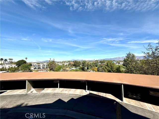 Detail Gallery Image 7 of 31 For 5870 Benner St #204,  Los Angeles,  CA 90042 - 2 Beds | 2 Baths