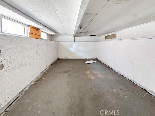 Detail Gallery Image 20 of 29 For 614 W 60th St, Los Angeles,  CA 90044 - – Beds | – Baths