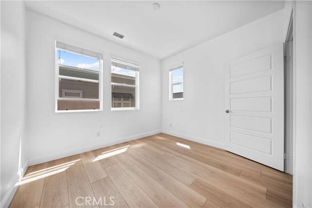 9570 Bluewater Place, Rancho Cucamonga CA: https://media.crmls.org/medias/77ba5aee-e9b2-45f8-b1c4-0950ef621a01.jpg