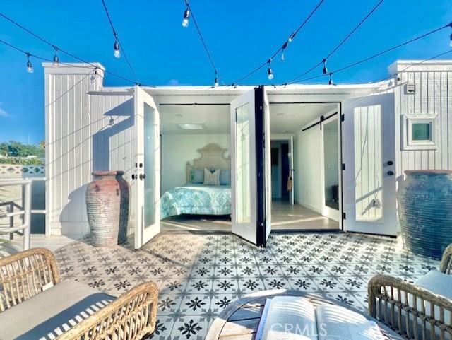 Detail Gallery Image 15 of 28 For 265 Mayflower, Newport Beach,  CA 92660 - 2 Beds | 2 Baths